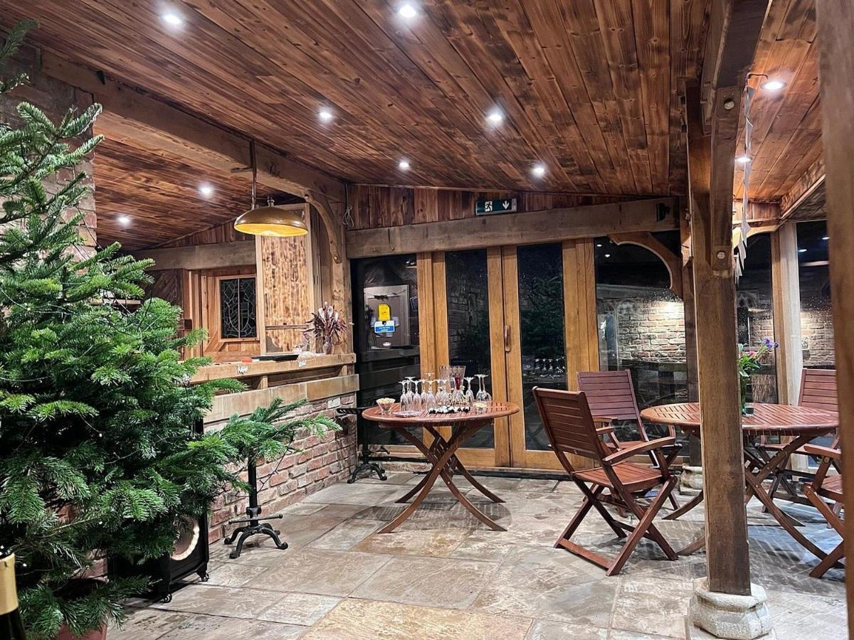 Burtree House & Retreats Tipi With Secluded Hot Tub Hotel Thirkleby Exterior foto